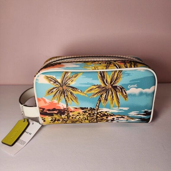 NWT CK381 Coach Small Travel Kit With Hawaiian Print Silver Blue Multi Aloha - Picture 1 of 8